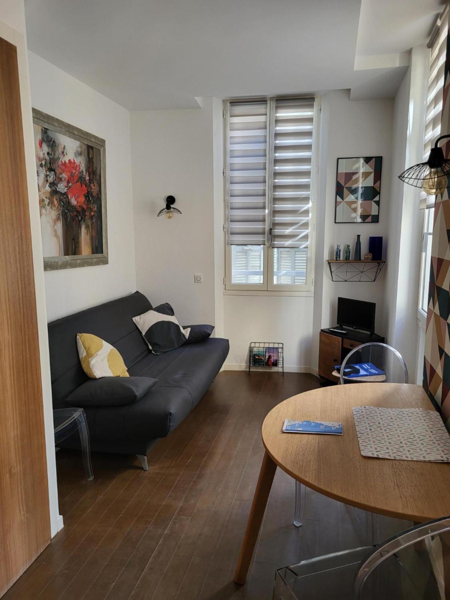 Appartement 2 Pieces Coeur Vieil Antibes Extérieur photo
